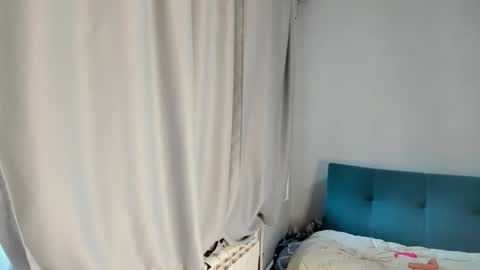 Snapshot of elis_gabbi chatting on September 11, 2025, 1:39 am Elis online show from September 11, 2025, 1:39 am