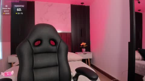 ELISSA online show from September 18, 2025, 9:17 pm