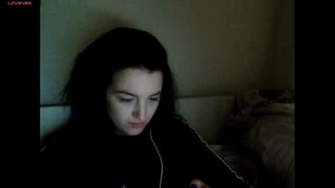 elisa_dove208 online show from November 21, 2025, 5:11 pm