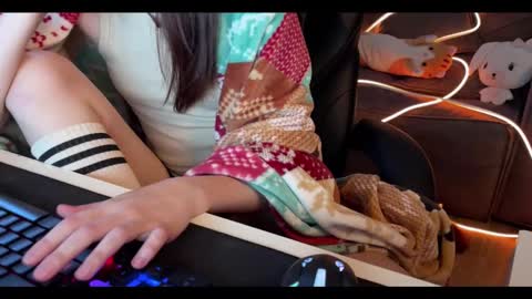 Snapshot of elisa_north chatting on January 30, 2025, 12:59 pm Elisa North online show from January 30, 2025, 12:59 pm