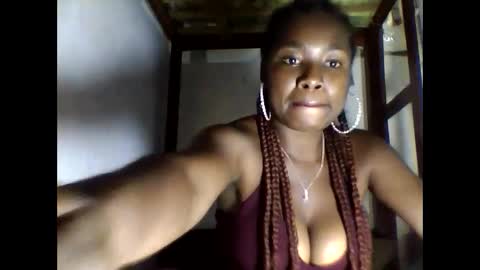 elisabeth2525 online show from September 14, 2025, 5:12 pm