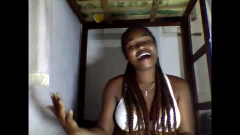 elisabeth2525 online show from October 5, 2025, 4:27 pm