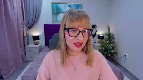 Snapshot of elisabethmills chatting on January 5, 2025, 4:16 pm Elisabeth online show from January 5, 2025, 4:16 pm