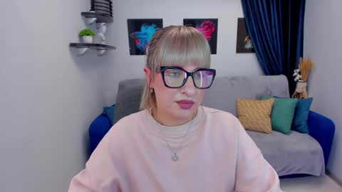 Snapshot of elisabethmills chatting on January 11, 2025, 2:25 pm Elisabeth online show from January 11, 2025, 2:25 pm