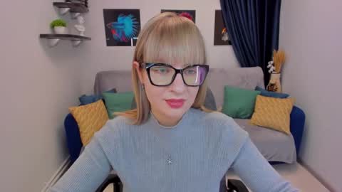 Snapshot of elisabethmills chatting on January 26, 2025, 10:45 am Elisabeth online show from January 26, 2025, 10:45 am