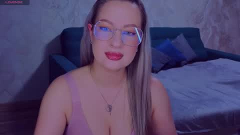 Snapshot of elisabethmills chatting on October 23, 2025, 9:57 pm Elisabeth online show from October 23, 2025, 9:57 pm