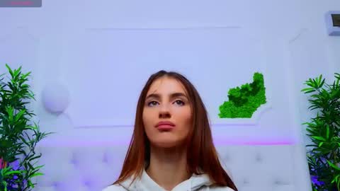 ElisaCharm online show from October 22, 2025, 4:13 am