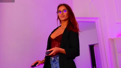 ElisaCharm online show from May 20, 2026, 3:13 am