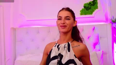 ElisaCharm online show from June 10, 2026, 3:07 am