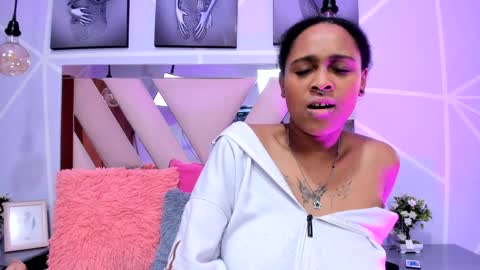 elit noa online show from February 7, 2025, 2:29 am