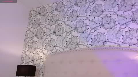 Eliza online show from February 1, 2025, 10:34 pm