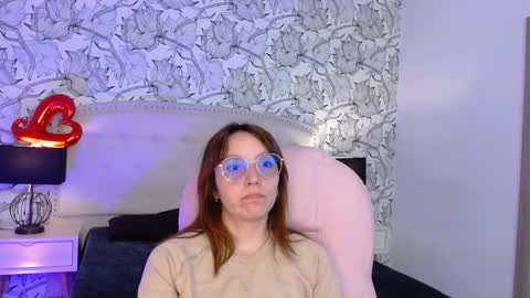 Eliza online show from March 4, 2025, 7:11 pm