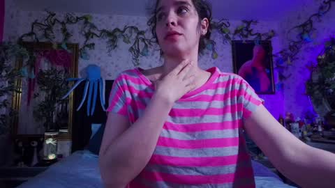 Snapshot of elizabeth77_ chatting on January 18, 2025, 10:06 am Elizabeth online show from January 18, 2025, 10:06 am