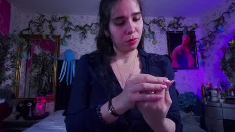 Snapshot of elizabeth77_ chatting on January 23, 2025, 10:43 am Elizabeth online show from January 23, 2025, 10:43 am