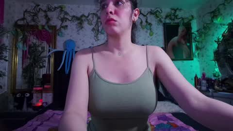 Snapshot of elizabeth77_ chatting on February 15, 2025, 10:11 am Elizabeth online show from February 15, 2025, 10:11 am