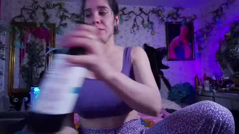 Snapshot of elizabeth77_ chatting on March 1, 2025, 10:55 am Elizabeth online show from March 1, 2025, 10:55 am