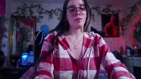 Snapshot of elizabeth77_ chatting on March 10, 2025, 8:12 pm Elizabeth online show from March 10, 2025, 8:12 pm
