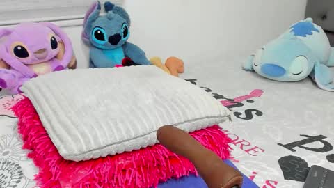 ELIZA online show from November 21, 2025, 3:05 am