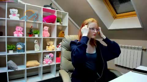 Snapshot of elizabeth_harpper chatting on January 3, 2025, 1:27 am Elizabeth online show from January 3, 2025, 1:27 am