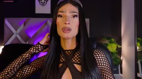 Snapshot of elizabeth_jones_01 chatting on February 14, 2026, 2:47 pm Eli online show from February 14, 2026, 2:47 pm