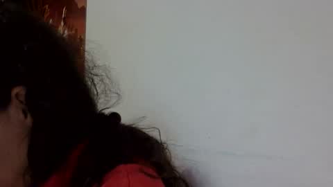 Elizabeth Martinez  online show from December 20, 2025, 5:09 pm