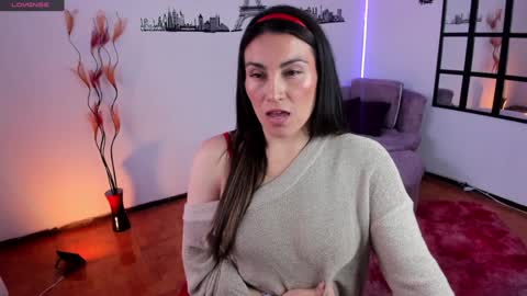 Elizabeth online show from December 23, 2024, 5:54 pm