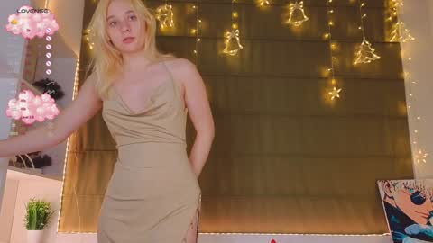 Snapshot of elizabethandersen chatting on February 8, 2025, 1:11 am Elizabeth online show from February 8, 2025, 1:11 am