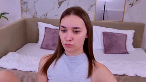 Elizabeth online show from February 20, 2025, 10:37 pm