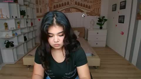 Elizabeth online show from March 23, 2026, 12:31 pm