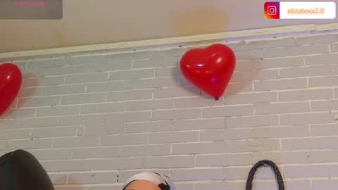   online show from April 7, 2026, 8:20 pm