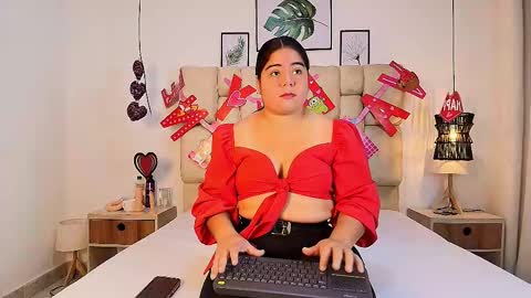 Eliza online show from September 18, 2025, 1:13 pm