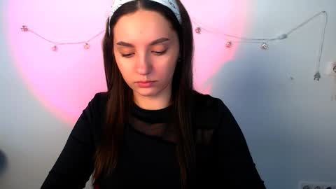 elizsun online show from March 13, 2026, 8:21 am