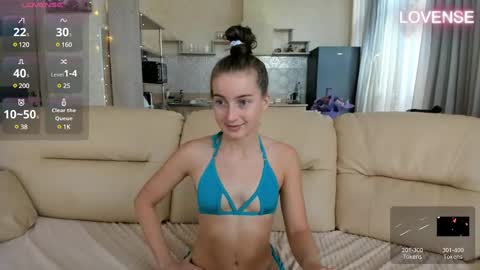 Snapshot of elizsweet chatting on March 6, 2025, 9:25 am Eliz online show from March 6, 2025, 9:25 am