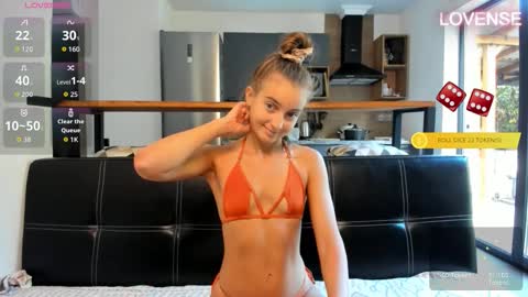 Snapshot of elizsweet chatting on October 11, 2025, 10:47 am Eliz online show from October 11, 2025, 10:47 am