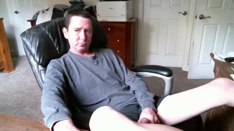 Elk online show from September 14, 2025, 3:33 pm