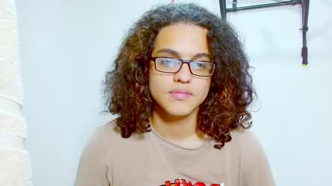 Diana online show from December 31, 2024, 4:14 pm