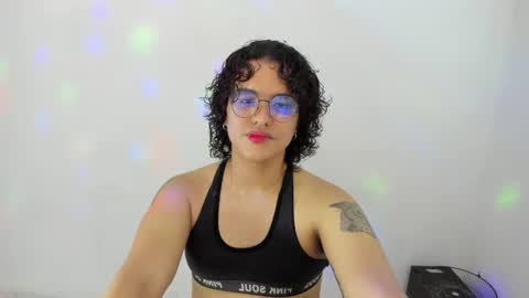 Diana online show from October 25, 2025, 7:52 pm