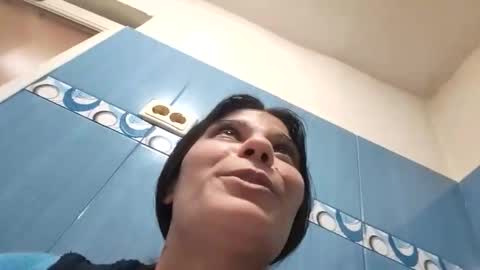 ella521985 online show from April 25, 2026, 9:12 pm