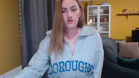 Snapshot of ella_max_live chatting on January 17, 2025, 6:47 am Ella Max online show from January 17, 2025, 6:47 am