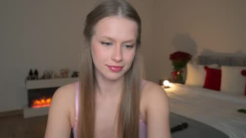 Ella online show from April 4, 2026, 7:22 pm