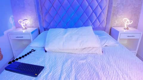 Ellaa Muller online show from December 3, 2024, 12:02 am