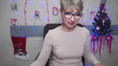 EllaBonito online show from January 12, 2025, 9:30 am