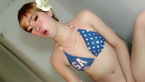 ellah_bonita online show from January 19, 2026, 2:37 am