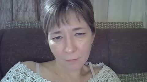 ellajohnsonx online show from February 16, 2025, 9:48 pm