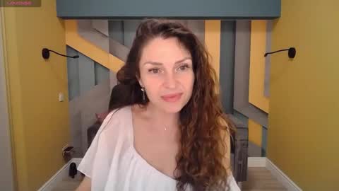 EllaLongs online show from January 18, 2025, 12:26 pm