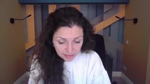 EllaLongs online show from January 10, 2026, 12:29 pm