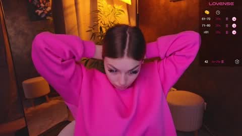 ellamilla online show from January 5, 2025, 5:20 am