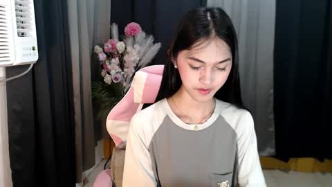 ELLA online show from April 1, 2026, 6:05 pm