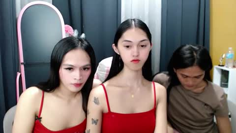 ELLA online show from April 14, 2026, 4:24 pm