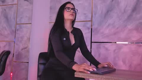  ella  online show from March 23, 2026, 11:25 am